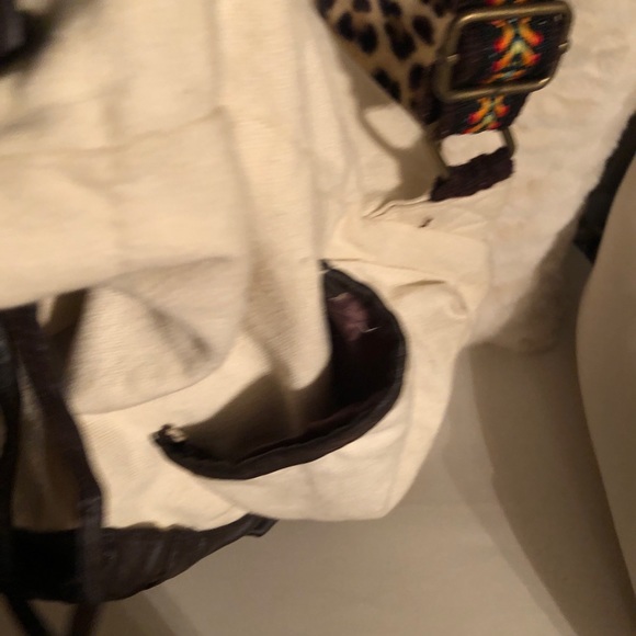 backpack - Picture 3 of 6